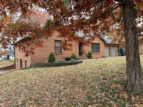 792 S Olive St, Marshfield, MO 65706 is currently not for sale. . Zillow marshfield mo
